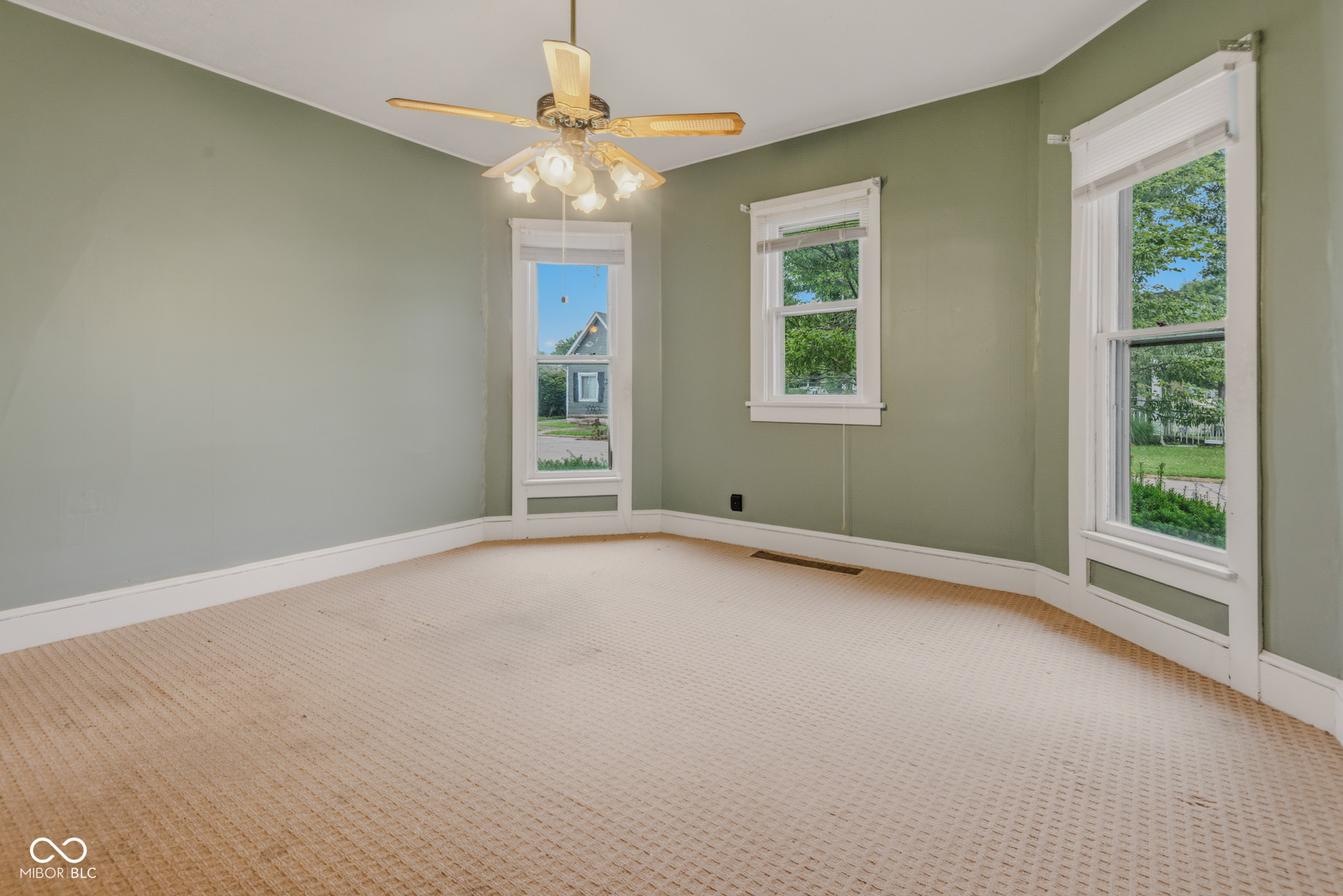 1902 Gilmore Street Columbus, IN 47201 - Photo 12 of 24