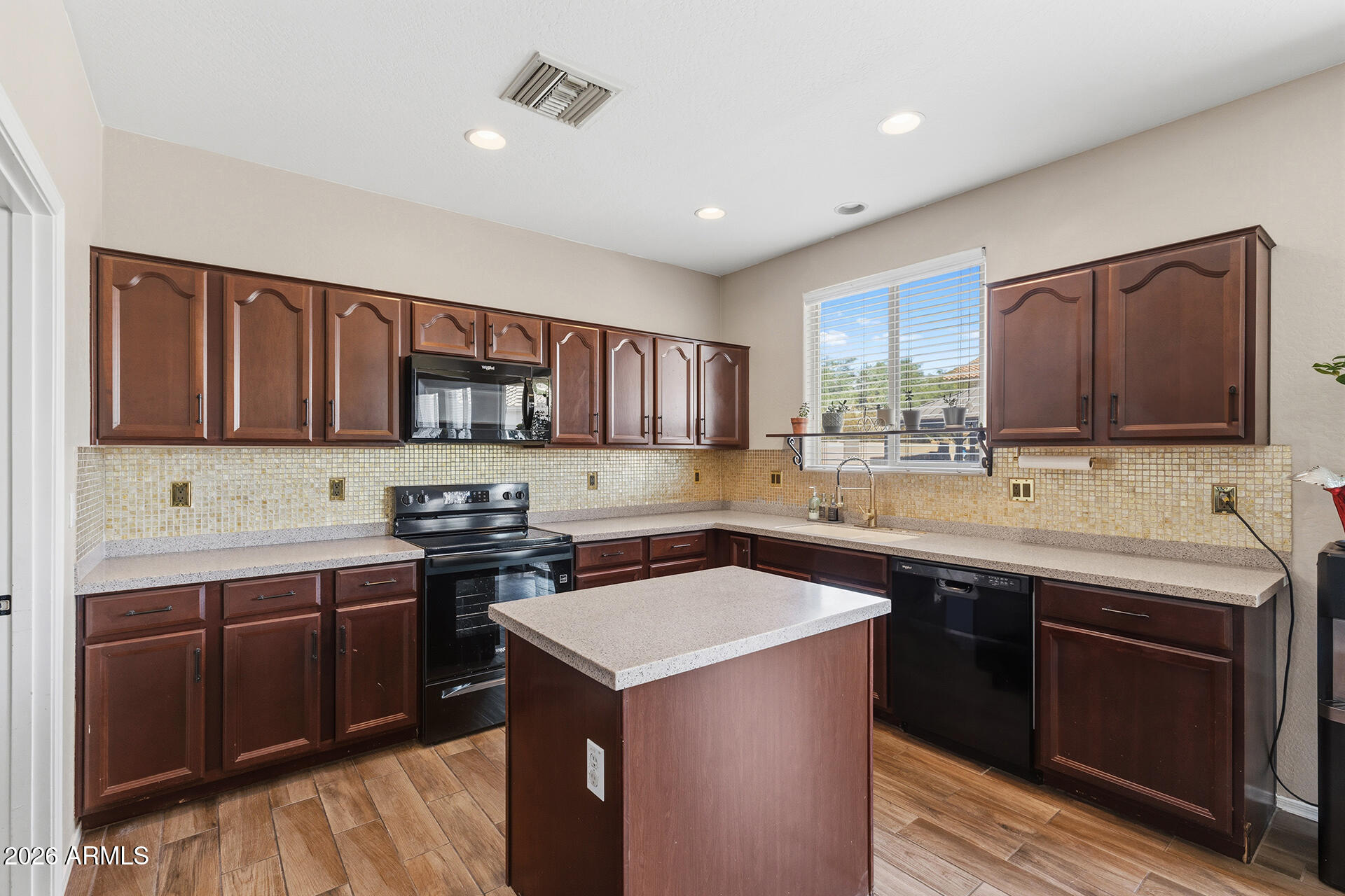 7422 West Darrel Road Laveen, AZ 85339 - Photo 3 of 65 17