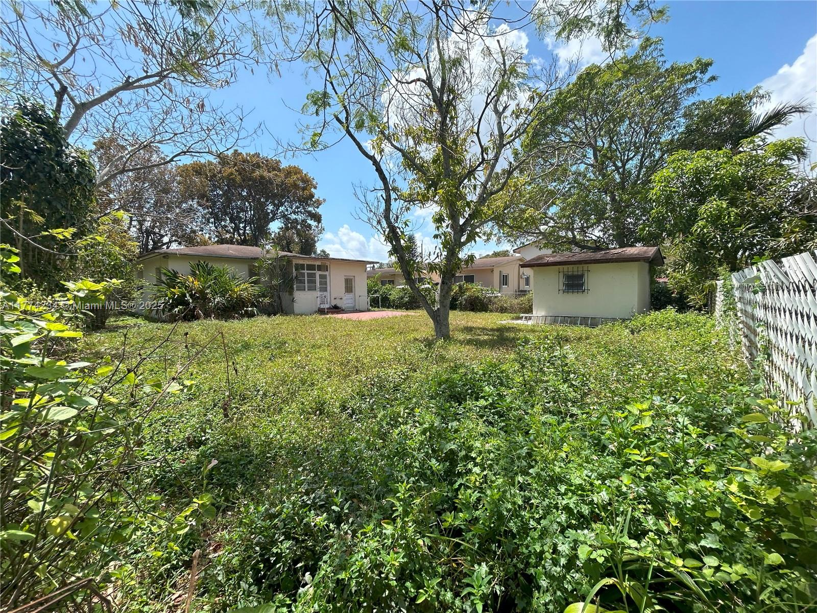 3401 Southwest 14th Street Miami, FL 33145 - Photo 5 of 20 Gallery Image 5