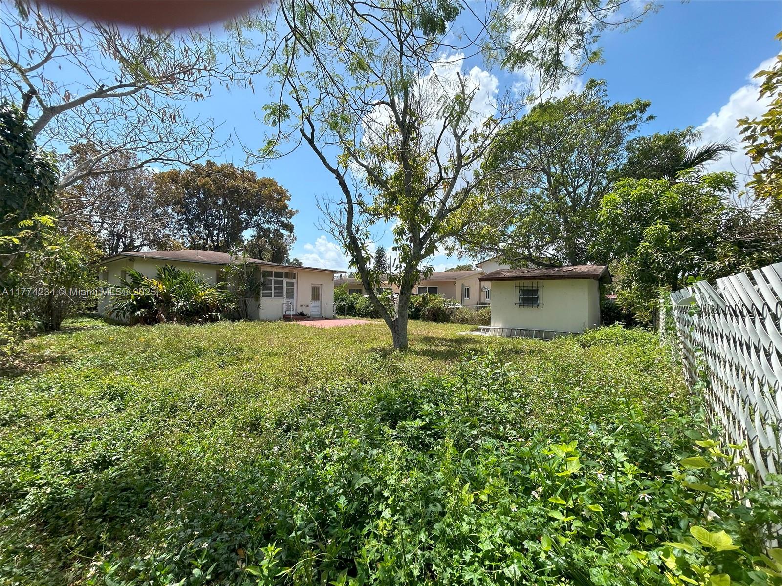 3401 Southwest 14th Street Miami, FL 33145 - Photo 6 of 20 Gallery Image 6