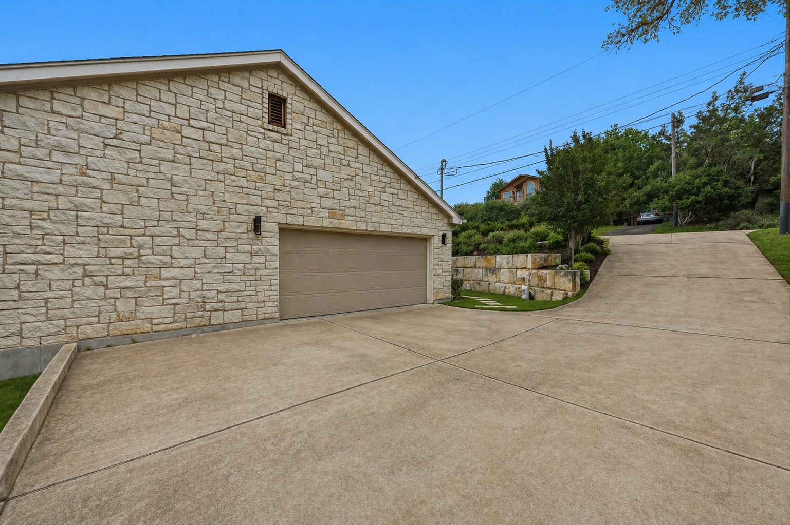 2402 Bahama Road Austin, TX 78733 - Photo 34 of 40