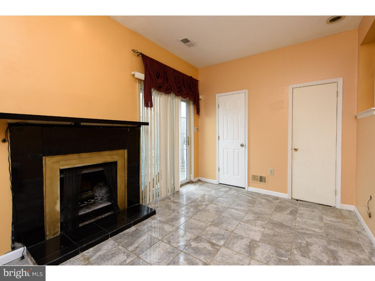66 Markel Road Malvern, PA 19355 - Photo 7 of 12 Family Room