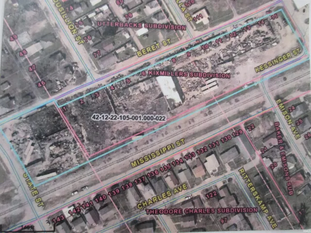 $375,000 | 702 State Street, Vincennes, IN 47591