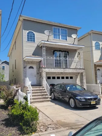 $879,000 | 941 Emma Street, Elizabeth, NJ 07201
