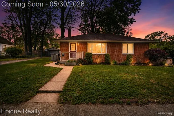 $275,000 | 29087 Howard Avenue, Madison Heights, MI 48071