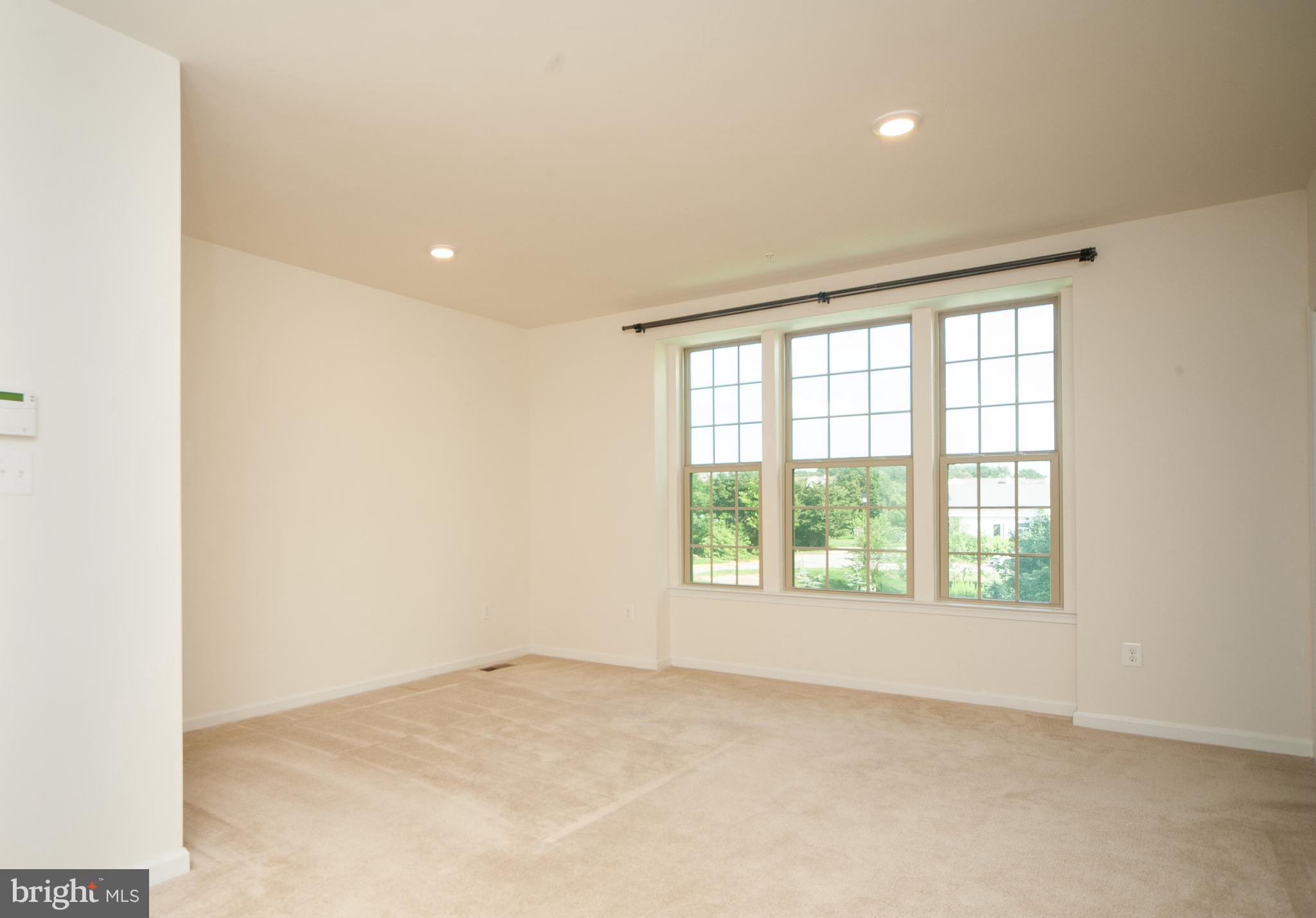 8005 Orchard Grove Road Odenton, MD 21113 - Photo 11 of 23 Primary bedroom