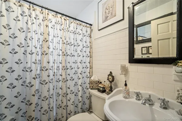 $850,000 | 126 Oakland Avenue, West Hempstead, NY 11552
