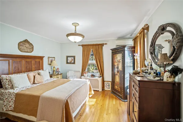 $850,000 | 126 Oakland Avenue, West Hempstead, NY 11552