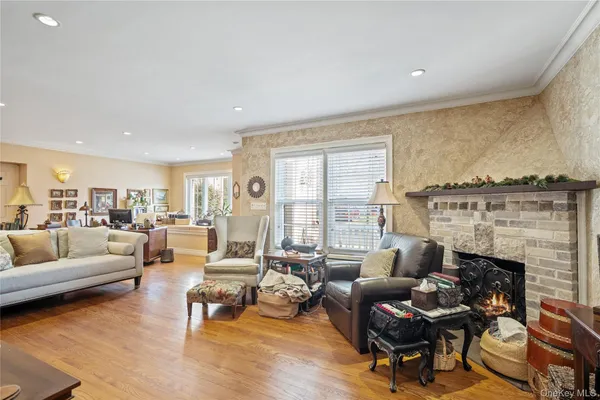 $850,000 | 126 Oakland Avenue, West Hempstead, NY 11552