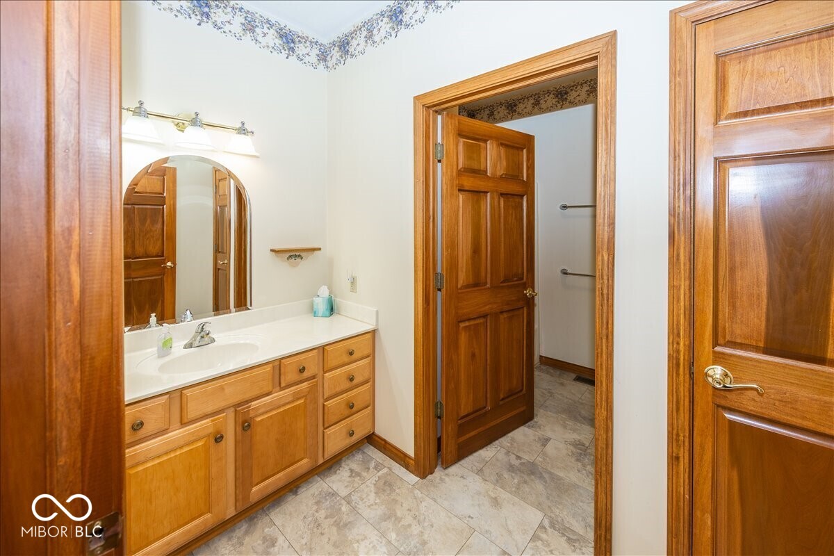 1663 Walnut Trace Greenfield, IN 46140 - Photo 22 of 35