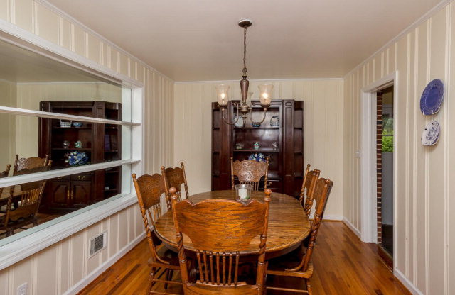 1936 Robin Road North Augusta, SC 29841 - Photo 8 of 32