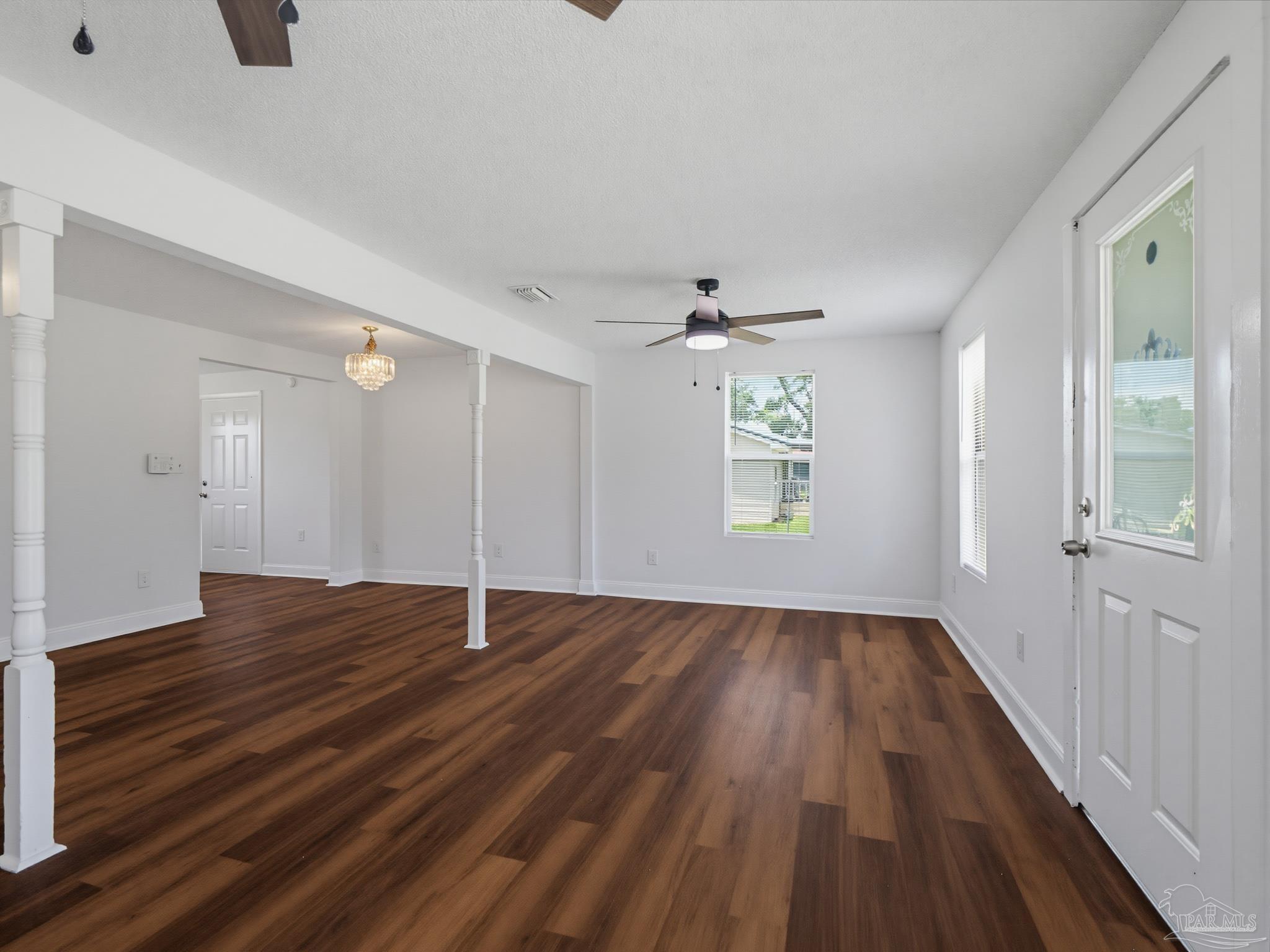 2451 Green Village Road McDavid, FL 32568 - Photo 6 of 47