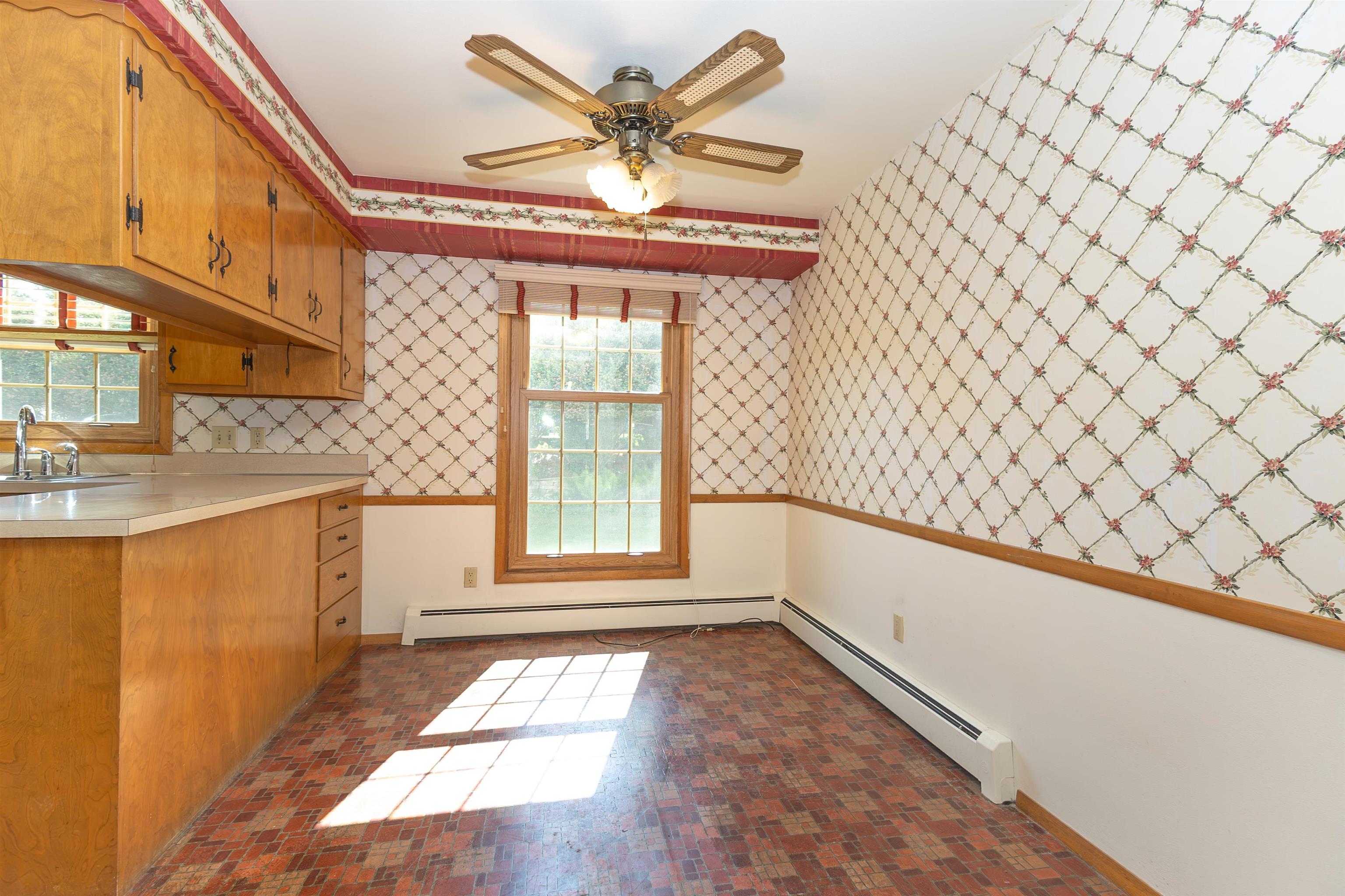 1740 North Eugene Street Appleton, WI 54914 - Photo 11 of 43