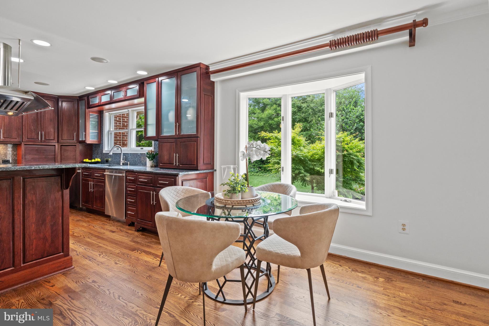 8205 Falstaff Road McLean, VA 22102 - Photo 14 of 51 An optional Breakfast Area with bay windows