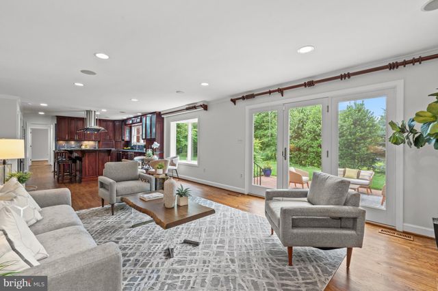 $1,850,000 | 8205 Falstaff Road, McLean, VA 22102