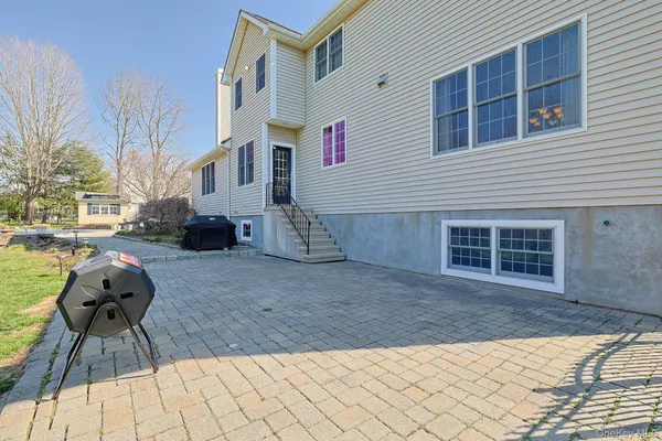 $1,300,000 | 27 Kaitlin Drive, Mahopac, NY 10541
