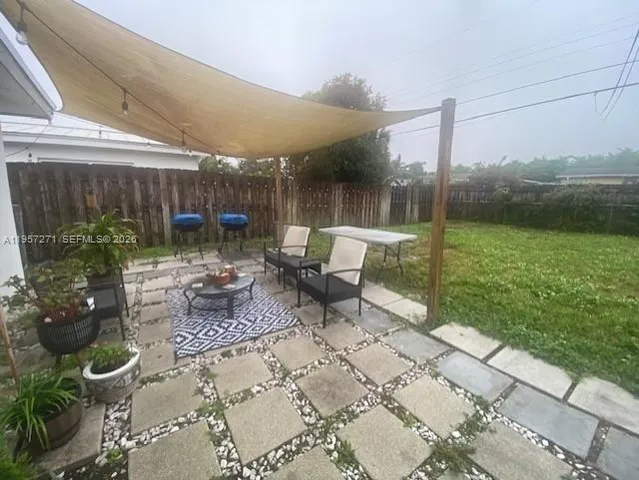 $3,000 | North Andrews Terrace, Oakland Park, FL 33334