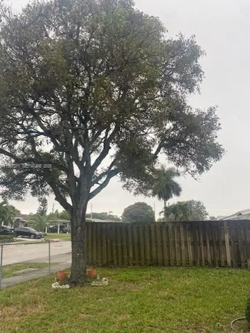 $3,000 | North Andrews Terrace, Oakland Park, FL 33334