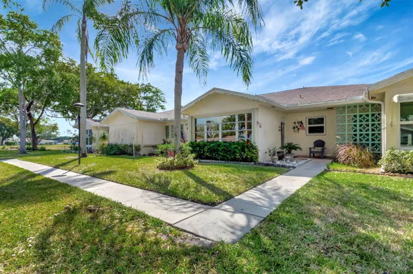 $235,000 | 5312 Lake Front Boulevard, Unit C, Delray Beach, FL 33484