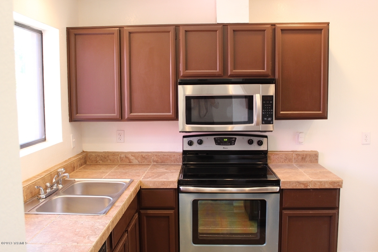 6736 North Galaxy Road Tucson, AZ 85741 - Photo 9 of 24 Gallery Image 9