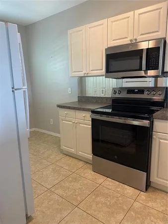$1,400 | 2080 Willow Hammock Circle, Unit 303, Punta Gorda, FL 33983