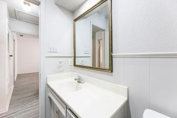 $750 | 5722 Brownfield Drive, Unit C, Lubbock, TX 79414
