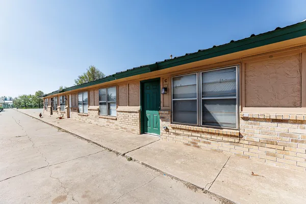 $750 | 5722 Brownfield Drive, Unit C, Lubbock, TX 79414