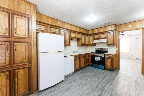 $750 | 5722 Brownfield Drive, Unit C, Lubbock, TX 79414