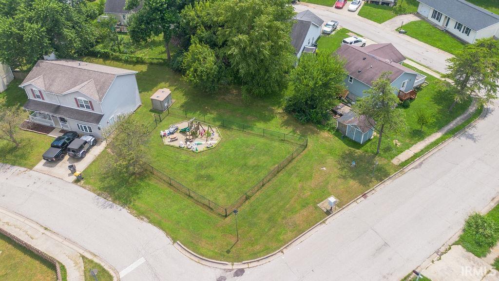 1219 West E Branch Road Bloomington, IN 47403 - Photo 4 of 10