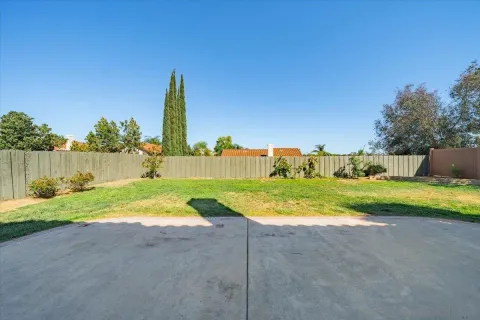 $965,000 | 1726 Las Palmas Lane, Escondido, CA 92026