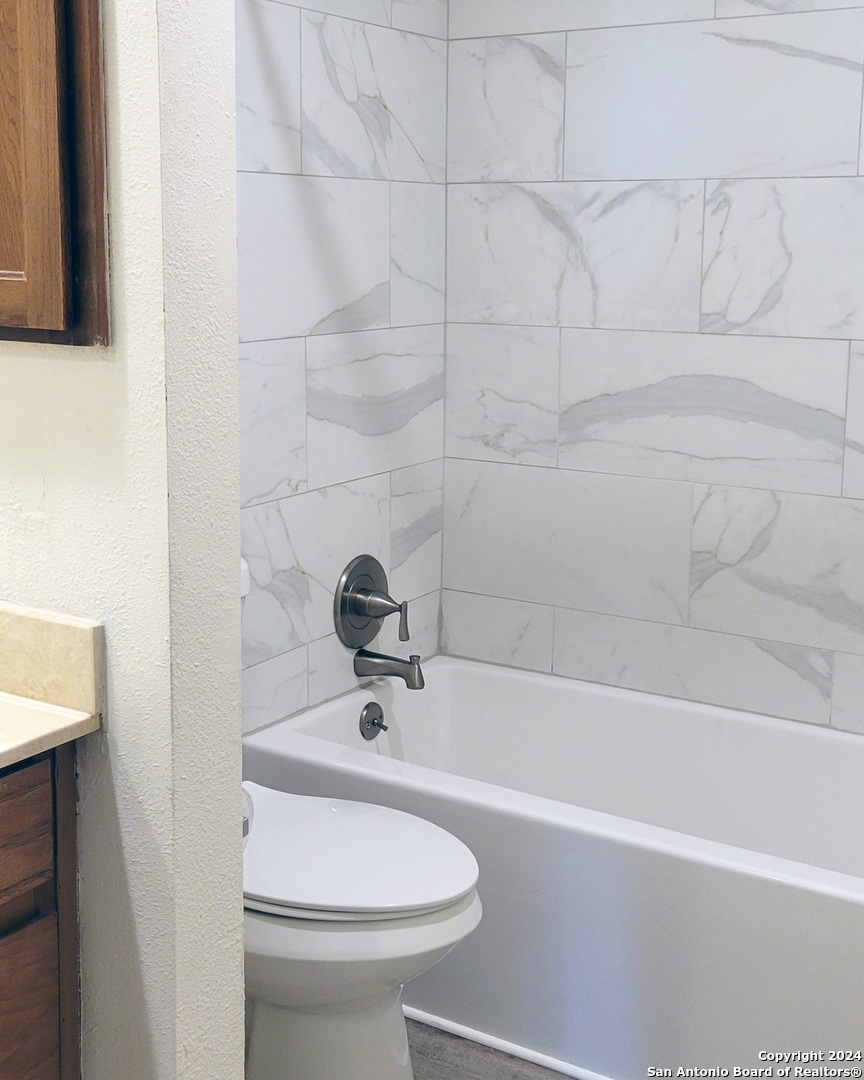 13018 Heimer Road, Unit 802 San Antonio, TX 78216 - Photo 9 of 14