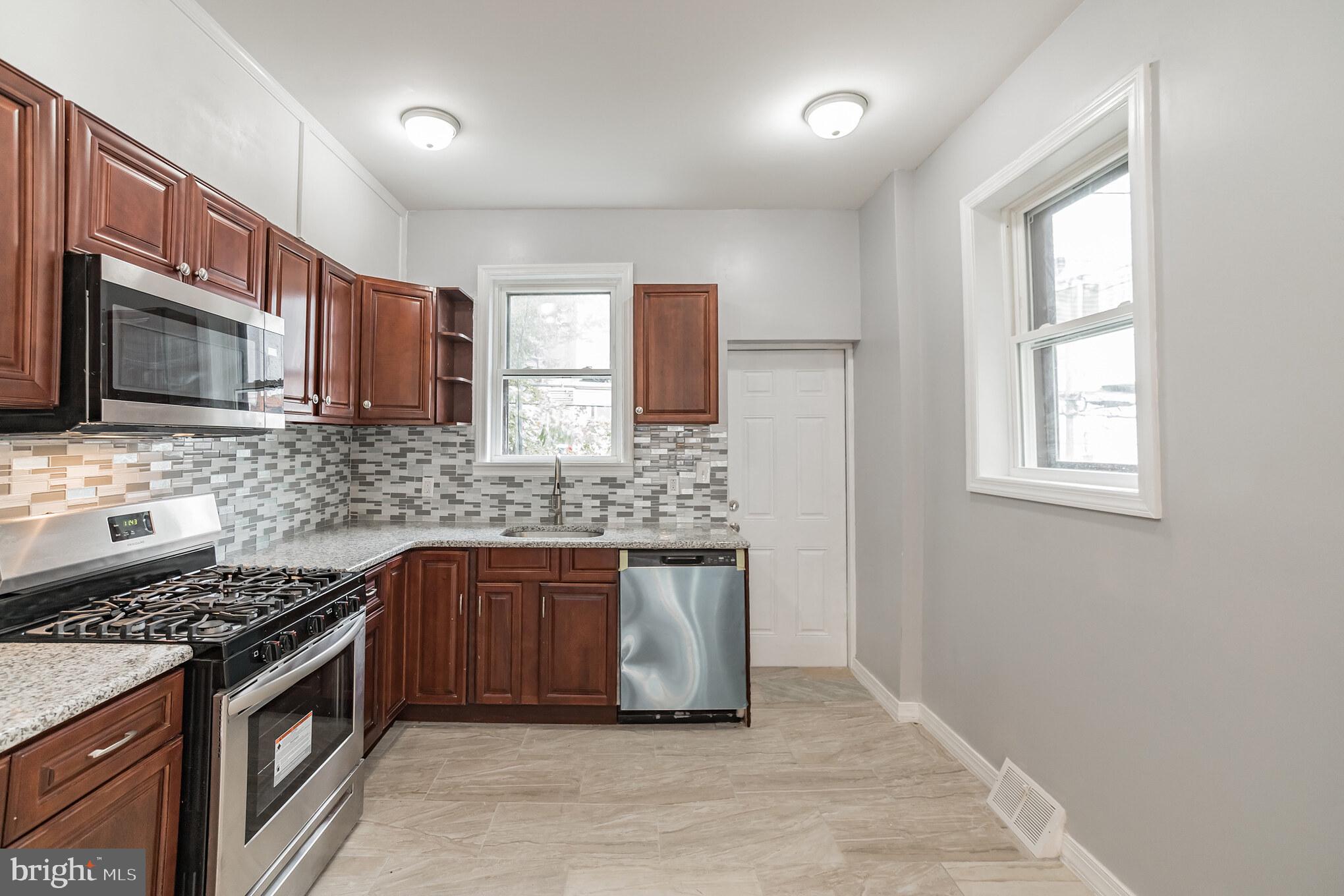 6353 Reedland Street Philadelphia, PA 19142 - Photo 11 of 30 Gallery Image 11