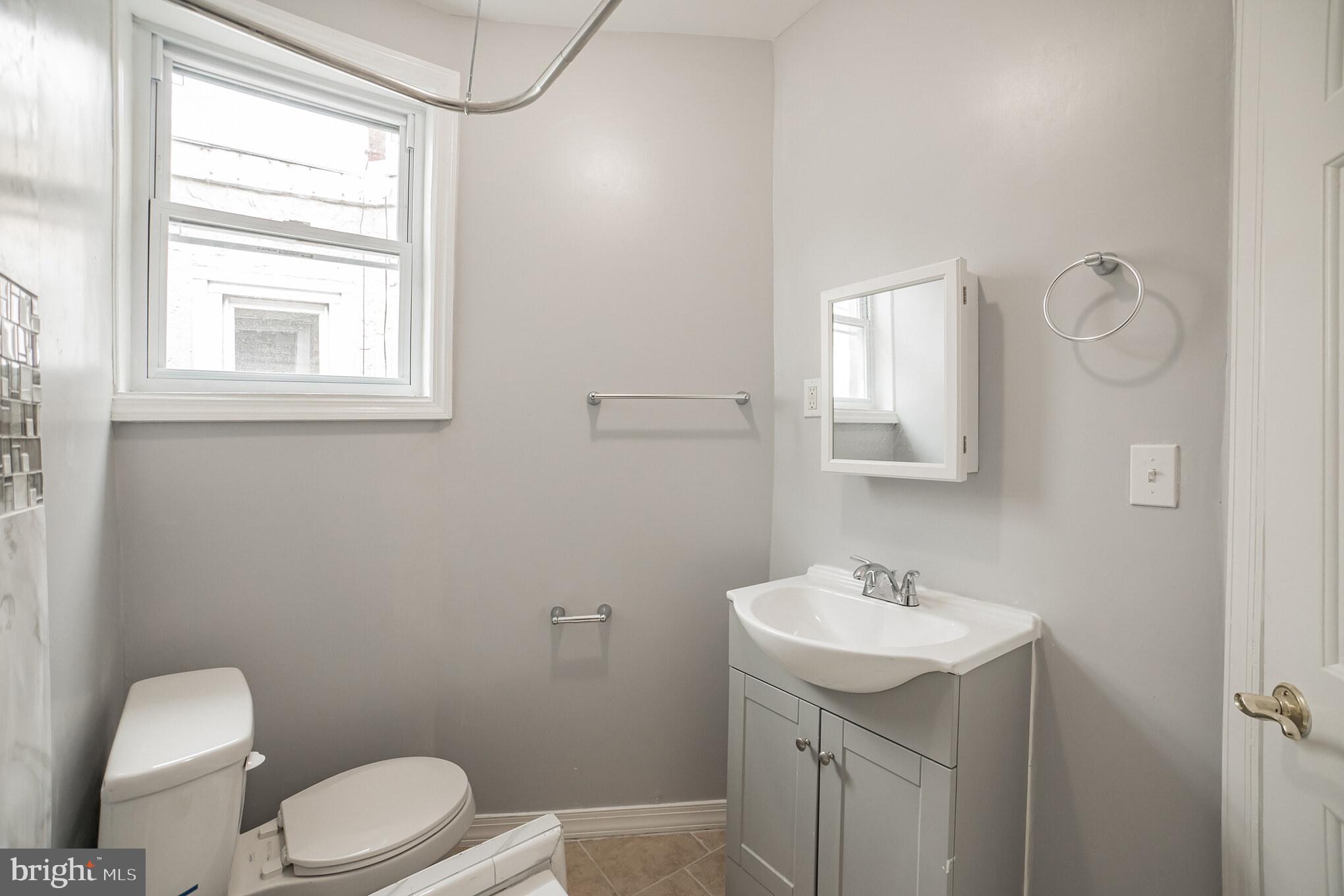 6353 Reedland Street Philadelphia, PA 19142 - Photo 8 of 30 Gallery Image 8