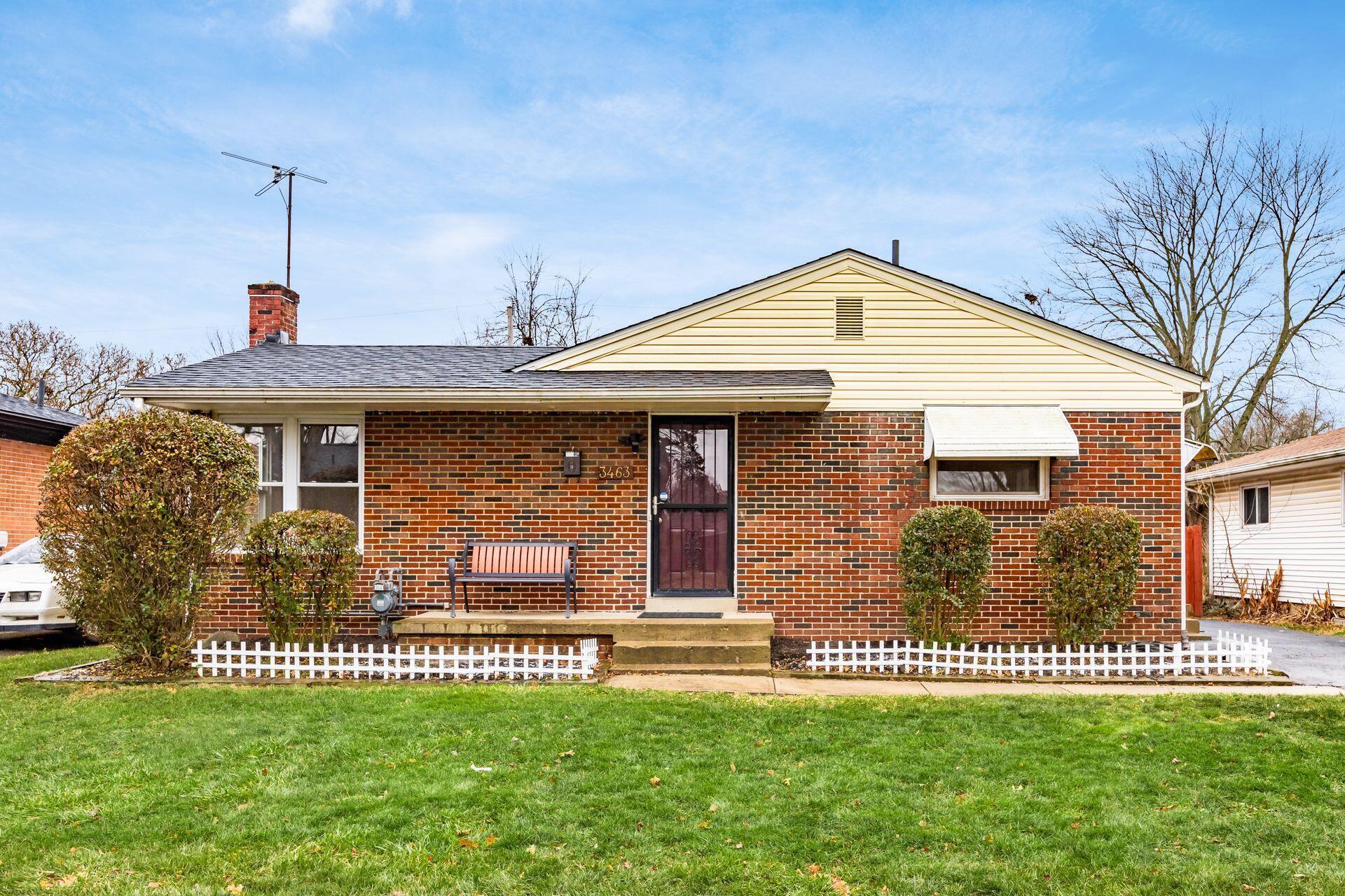 3463 Scottwood Road Columbus, OH 43227 - Photo 3 of 36 003_c67a07b9515_scottwood 009
