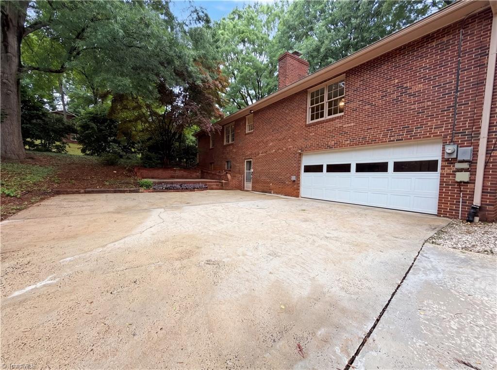 3010 Hope Valley Road Winston-Salem, NC 27106 - Photo 5 of 17