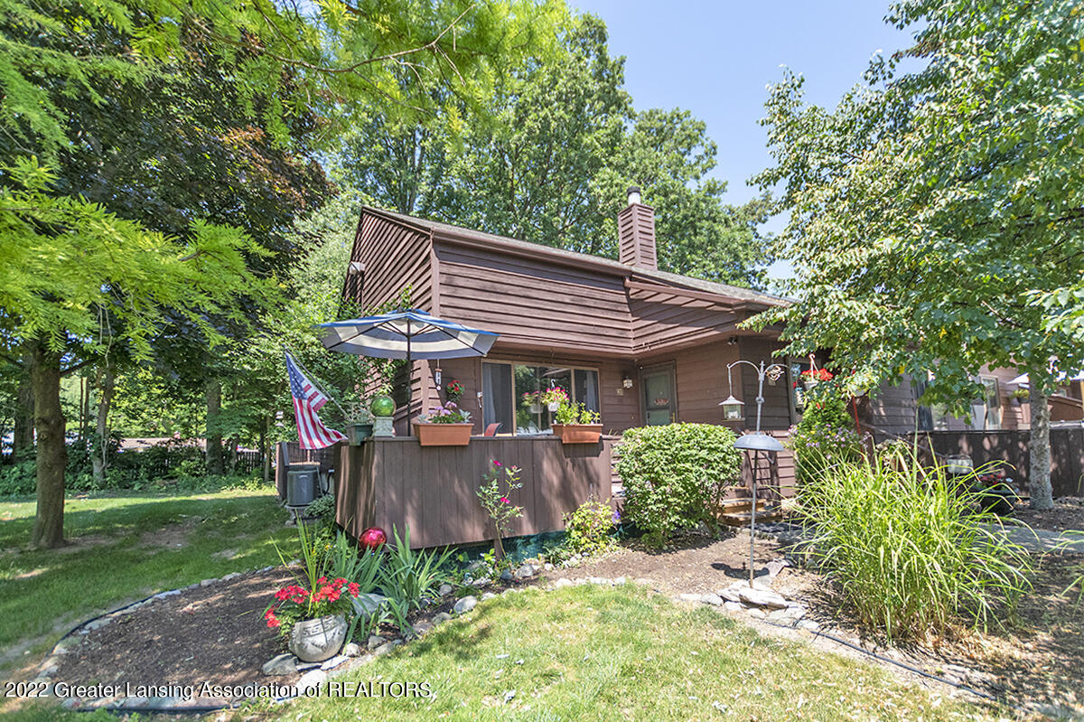 121 East Jolly Road, Unit D1 Lansing, MI 48910 - Photo 1 of 24 01