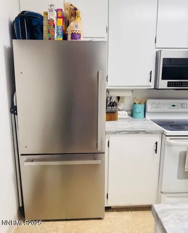 a view of washer and dryer