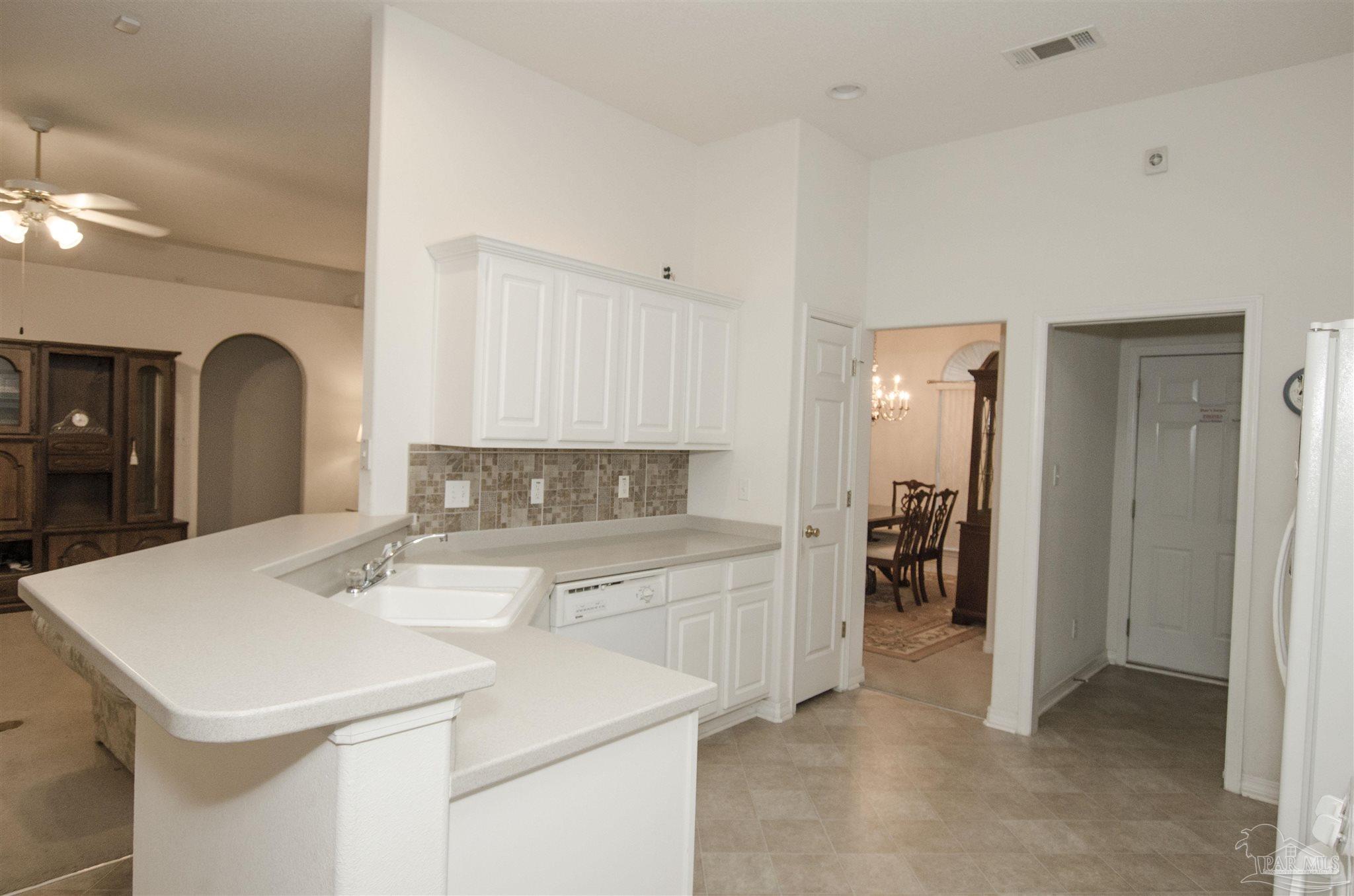 6968 Raburn Road Pensacola, FL 32526 - Photo 13 of 38 Gallery Image 13