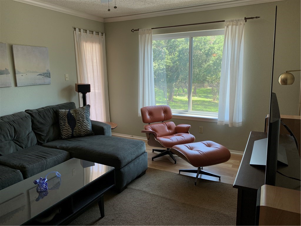 8210 Bent Tree Road, Unit 226 Austin, TX 78759 - Photo 1 of 15 Living area