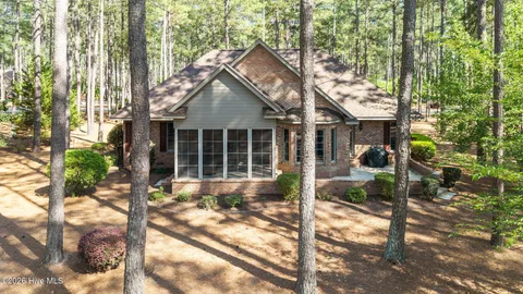 $850,000 | 28 Abbottsford Drive, Pinehurst, NC 28374