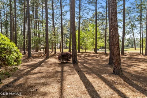 $850,000 | 28 Abbottsford Drive, Pinehurst, NC 28374