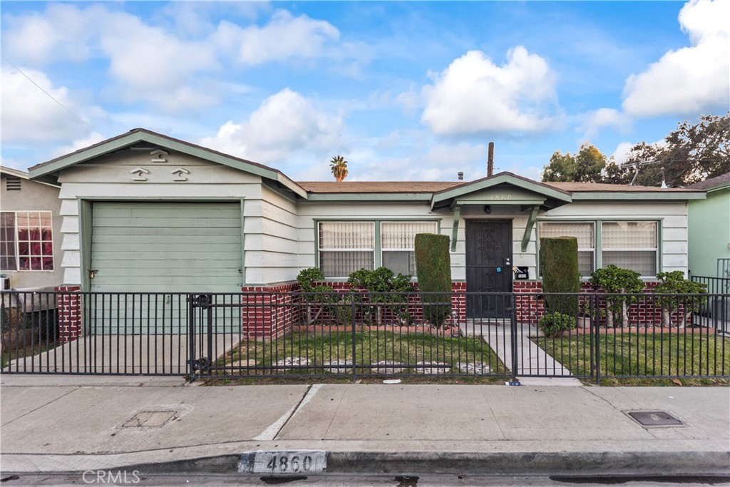 4860 Bell Bell, CA 90201 - Photo 11 of 31