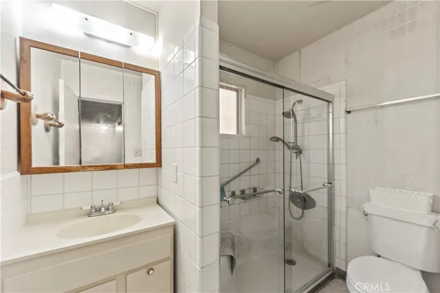 $899,999 | 4860 Bell, Bell, CA 90201