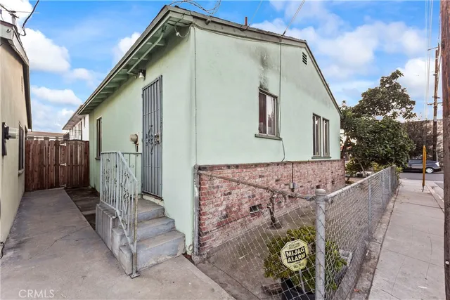 $899,999 | 4860 Bell, Bell, CA 90201