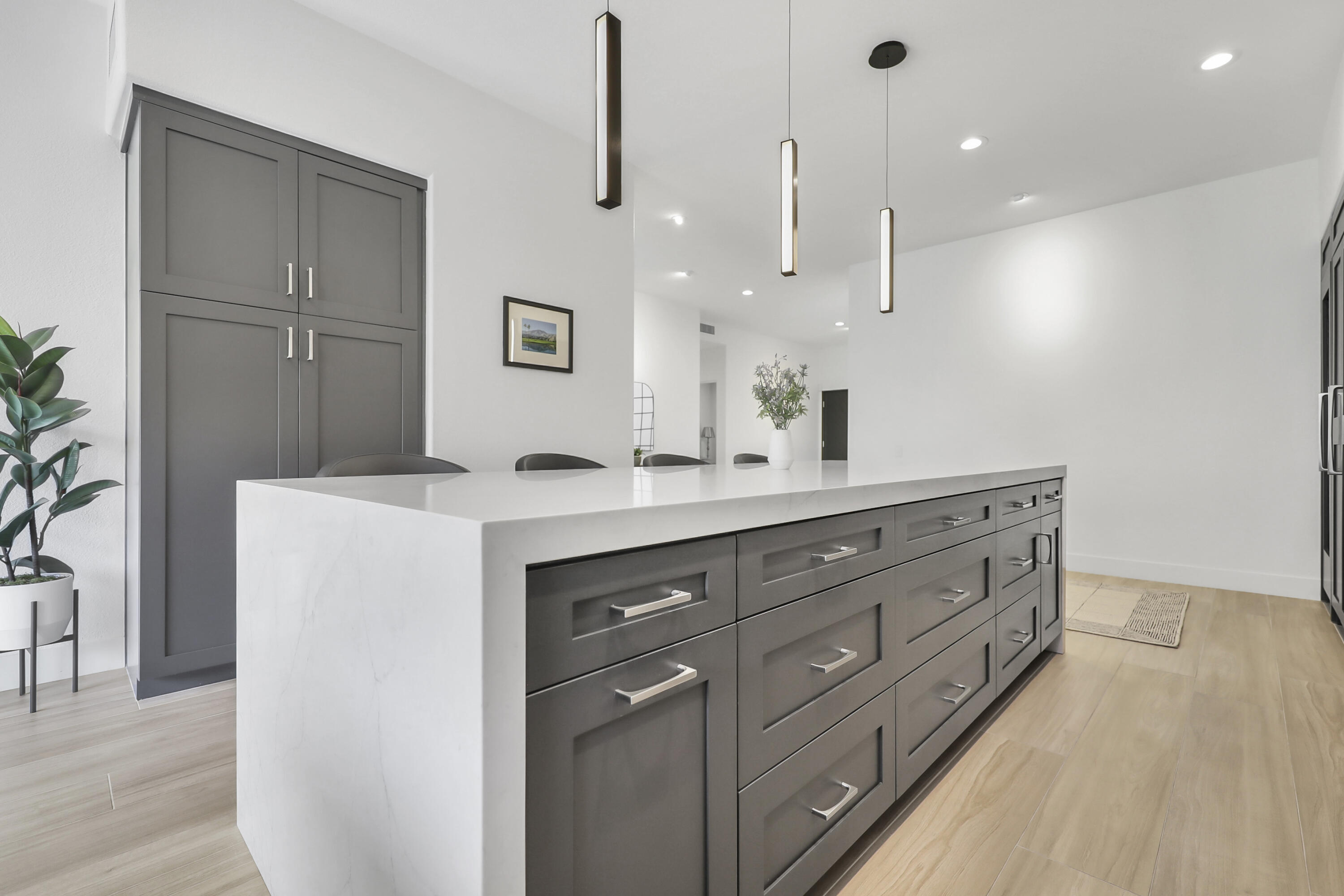 79754 Arnold Palmer La Quinta, CA 92253 - Photo 15 of 38 a bathroom with a double vanity sink and a mirror