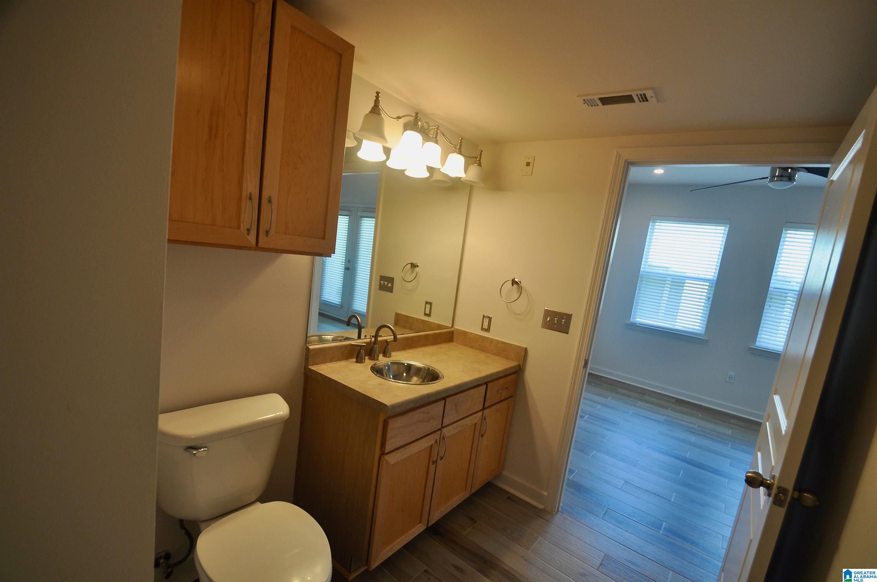 401 20th Street South, Unit 420 Birmingham, AL 35233 - Photo 29 of 47