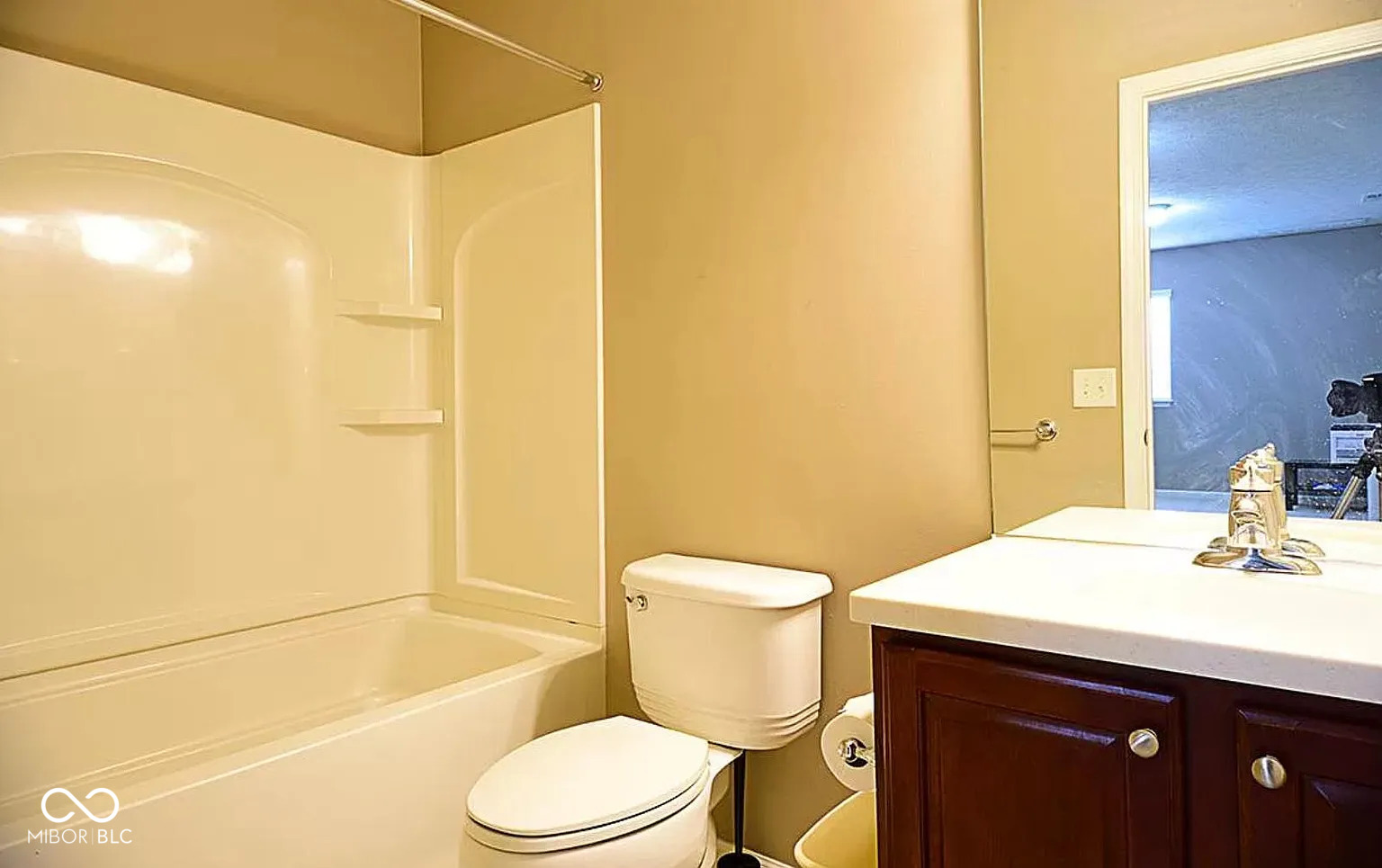 7306 Oxbridge Place Indianapolis, IN 46259 - Photo 15 of 24