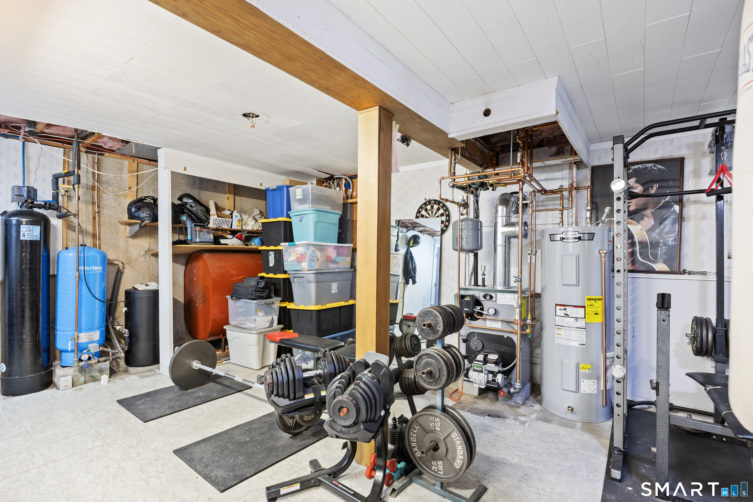 16 Stephen Court Prospect, CT 06712 - Photo 29 of 39 a view of a room with gym equipment