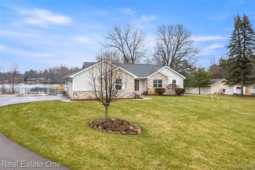 8279 Ridge Road Goodrich, MI 48438 - Photo 42 of 56
