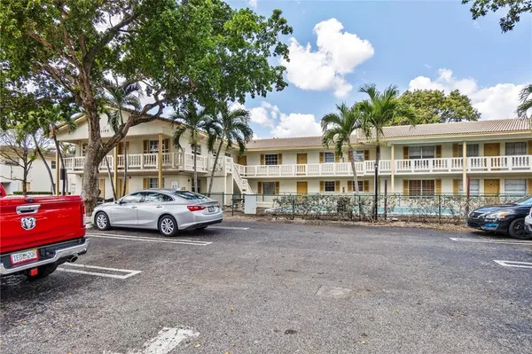 $2,100 | 3100 Coral Springs Drive, Coral Springs, FL 33065